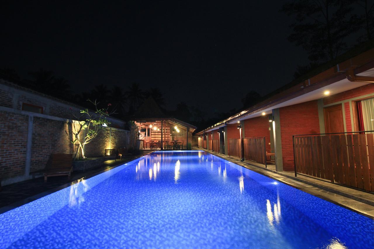 Wahid Borobudur Magelang Exterior photo